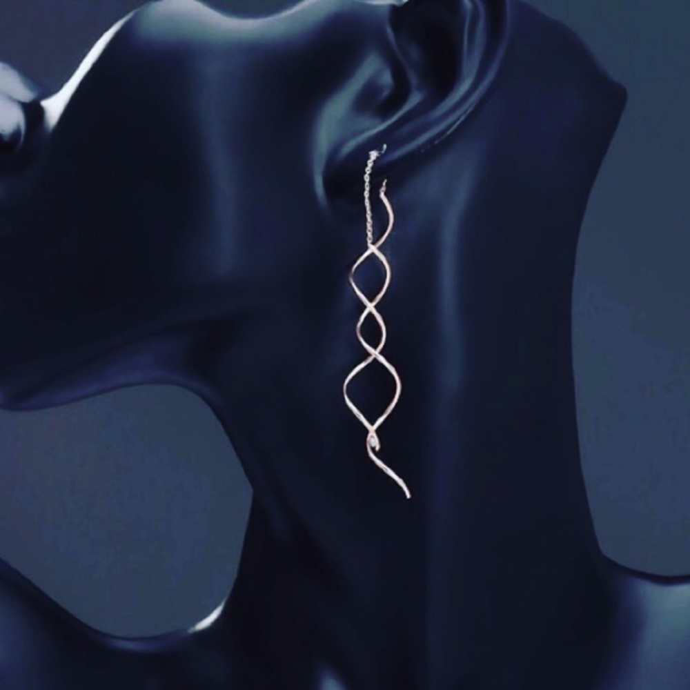 Swirl earrings - Silver tone